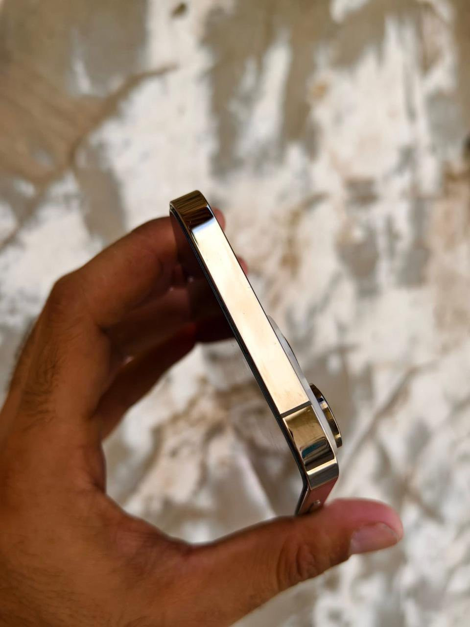 سلام عليكم
آيفون   14bro max 

للبيع أو المراوس 

الجهاز ذاكره ٢٥٦

بطارية ٨٥ بلادية 

الجهاز مبدل شاشه أصيله بس مو وكالة ابل + فيس إيدي غير شغال بسبب التحديث 

الجهاز أمريكي 

دبل ((خط)) 

لون ذهبي مميز 

السعر ٦٥٠ وبي مجال بسيط 

مكاني كربلاء حي الحر الثوره 

*********** 

***********
