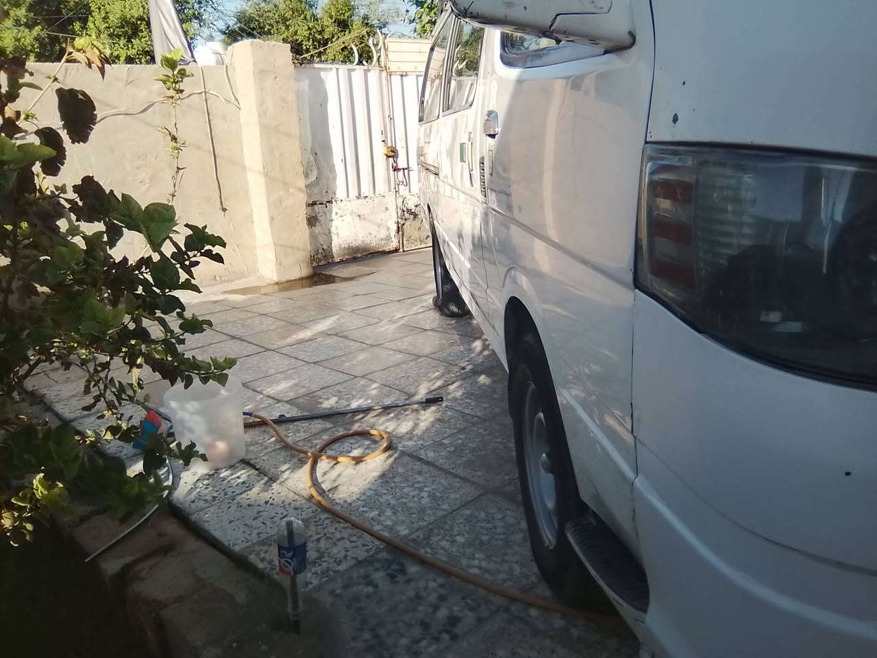 2013
رقم بغداد دولي باسمي 
مكينه وكسر مجول 2000
للبيع
***********
