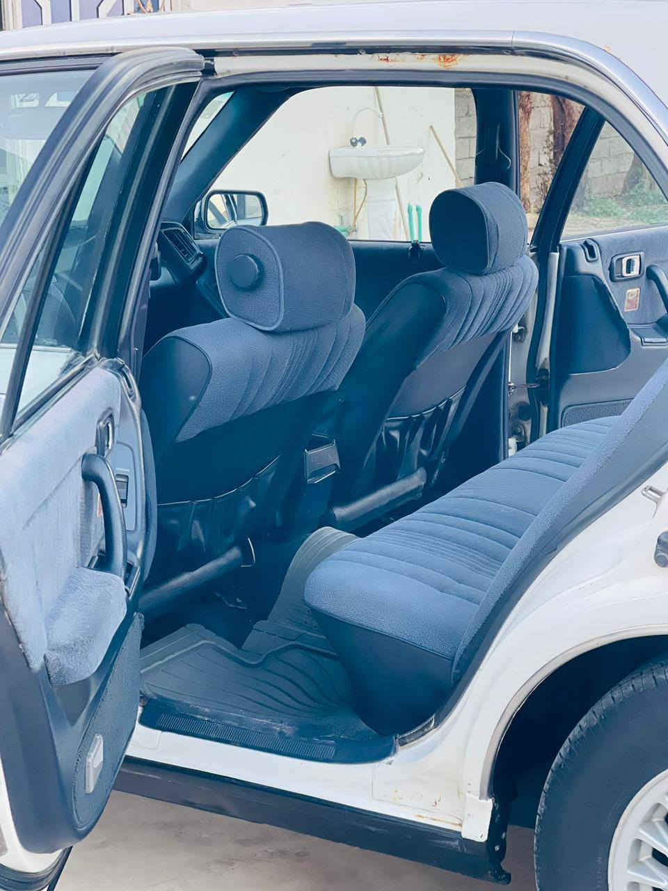 أرنب موديل ٩٥ للبيع السياره مكفوله من كل النواحي لاضربه ولا صبغ بسمي للستفسار اتصل ***********
