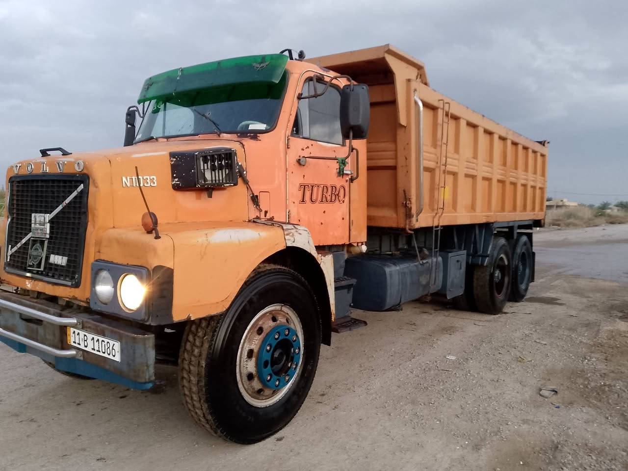 سلام عليكم للبيع فالفو موديل 82 محرك مكفول شاصي مكفول كير مكفول سياره نضيفه مكينه ان 10 رقم بغداد انكليزي مكاني واسط قضاء الصويره للاستفسار الاتصال ***********@ ‏‪***********‬‏ حجي رحيم المعموري
