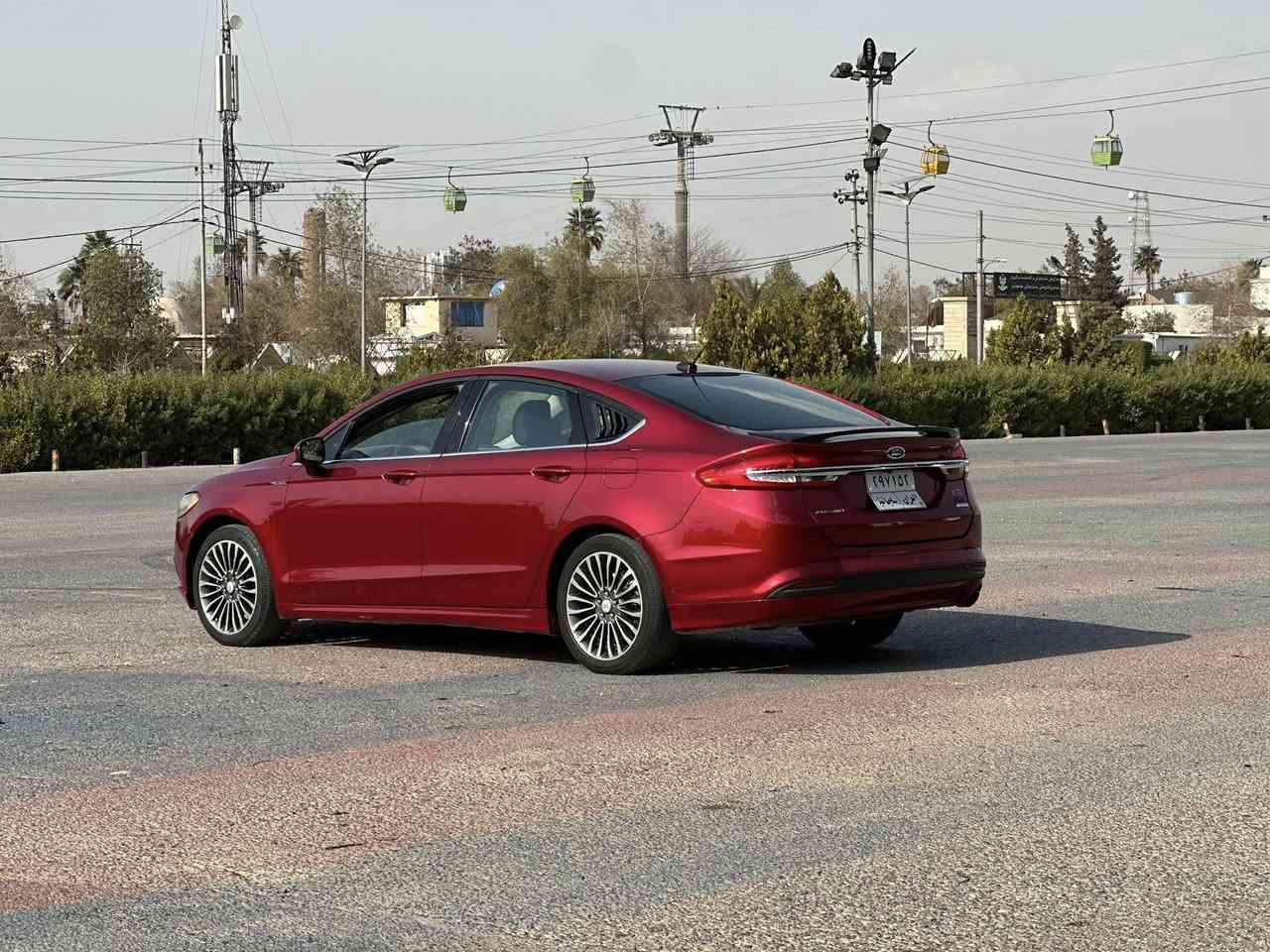 السلام عليكم  ((للمراوس))
فورد فيوجن موديل 2017 محرك ١٥٠٠ تيربو السياره ماشية 83 الف كيلو قابل للزياده السياره حادثها دعامية مكسوره فقط 
كود بالباب تبريد قطعتين سياره ٣ شاشات تخم تاير جديد باتري جديد دسكات تخم جديد سياره بدون صبغ فقط بيها طعجة بالبونيط السياره نظيفة 
مكان اربيل سعر98رقم واتساب***********
