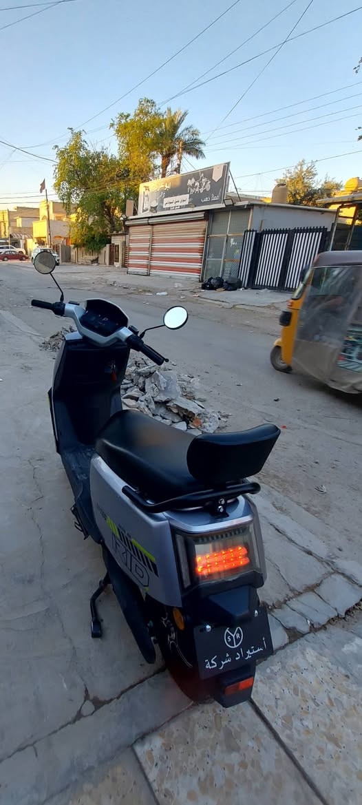 سلام عليكم دراجه شحن للبيع السعر ب625 وبيها مجال بطاريات كبار سته والملف 1500 العنوان بياع شرطه الخامسه رقم الهاتف *********** الاتصال على الواتساب او الرصيد
