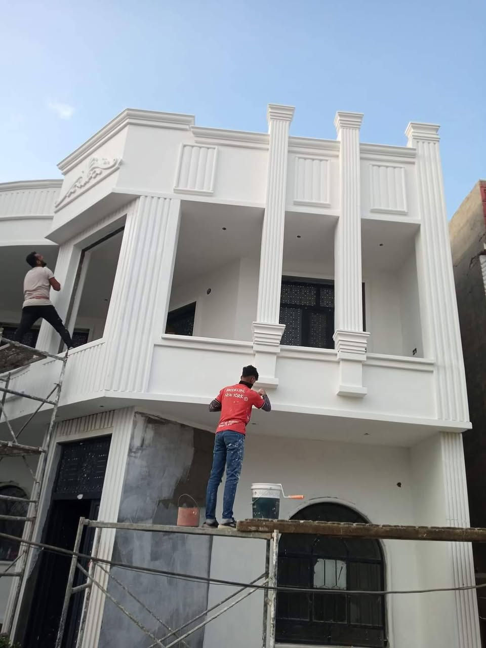 يوجد كادر عمل لبخ و واجهيات وصبغ 

 والطلس شغل درجه أولى وبأسعار مناسبه جدا 

للأستفسار المراسله على الخاص

أو الأتصال على الرقم التالي:***********
