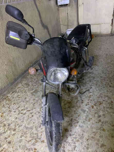 دراجه بوكسر موديل 22
مرقمه بس لوحات مارايح مستلمهن 
بل تحويل كبل يطلعن بسمك 
دراجه مجفته تجفيت شركه 
دراجه يراديله 100الاف تقريبا ترتبه

سعر الدراجه 1800وبيه مجال 

رقم ***********وتساب 

مكاني بغداد البلديات
