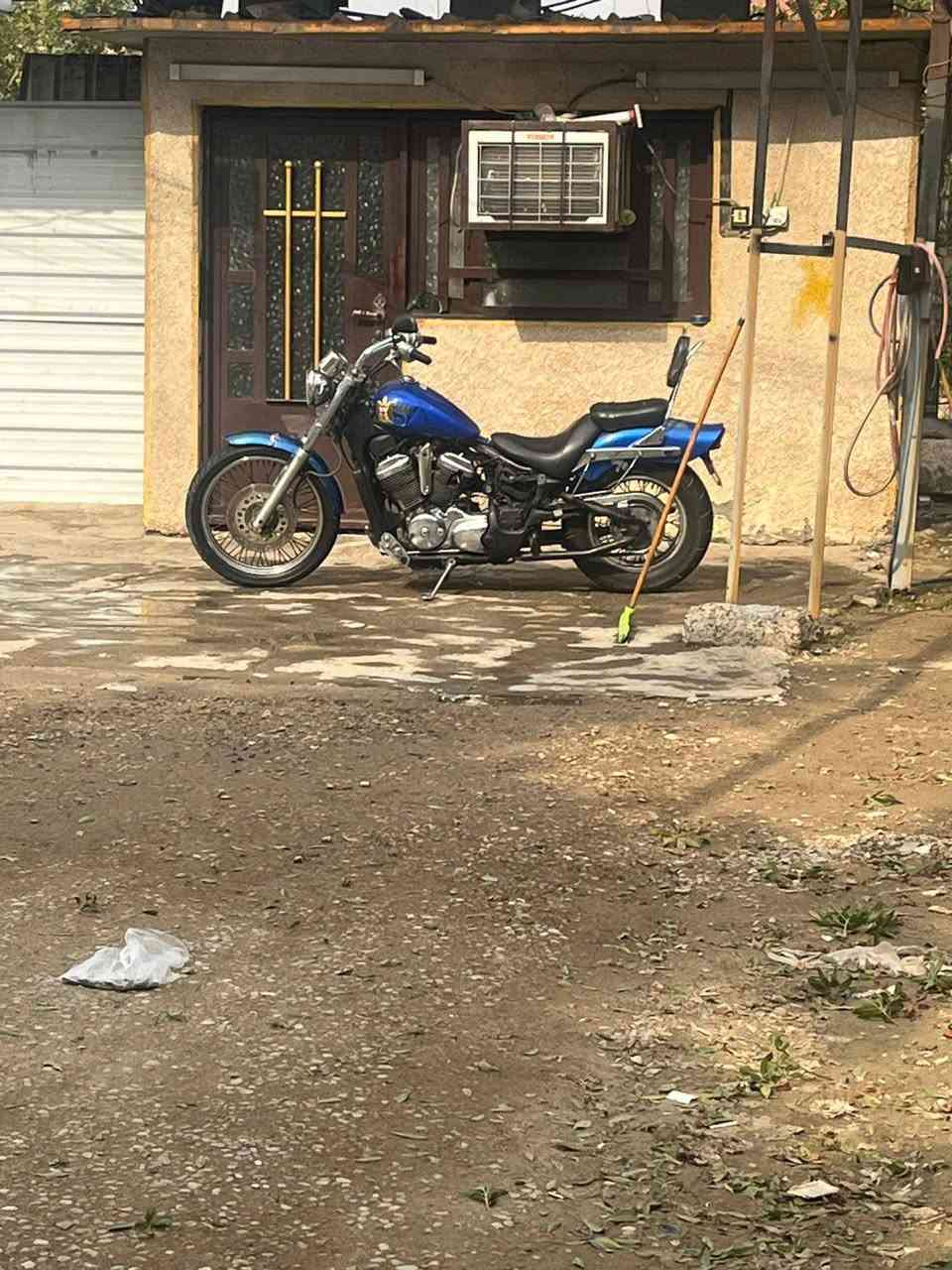 سلام عليكم هارلي ستد 400 دراجه بلاديه
مراوس ب فورزه 
 بغداد الحسينيه


**إذا كنت صاحب هذا الإعلان وتريد حذفه لأي سبب، رجاءا أرسل رسالة إلى الدعم الفني**