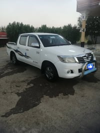 للبيع بيك اب تيوتا موديل 2013 رقم بغداد الدولي مكفولة كفاله عامه كير ا...