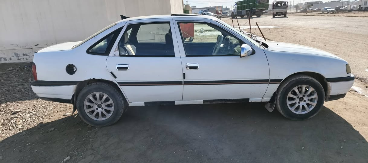 فكترا ٩١ للبيع
حجم ١٨
الرقم جديد
السنويه ٢٠٣٠
بيها مكانات صبغ جماليه 
بدون ضربه
طخم ومحرك دمعه 
تواير جديد 
السعر ٤٥ ومجال
من يرغب بشراء يتصل على الرقم التالي ***********
