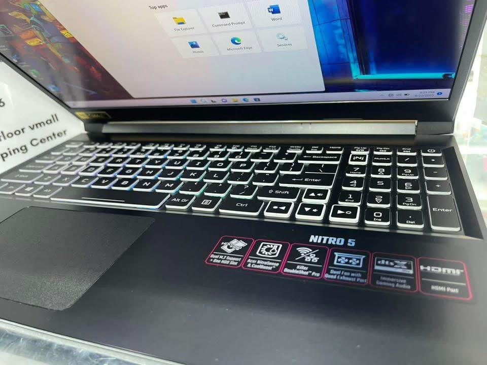 لابتوب ايسر للبيع مستعمل  3060
النظافة 100

acer nitro 5 an

core i5 11400h

ram 16 ddr4 3200hz 

ssd nvme 512 
 
وندوز 11 + مفتاحة تلقائي
نظام تبريد جدا قوي تربو كول 4 فتحات تبريد

الشاشة full hd 144hz

الوان قوية 
لابتوب جدا قوي بل الالعاب والبرامج الهندسية والمونتاج
السعر 750 الف 

المكان بغداد
رقم

***********
