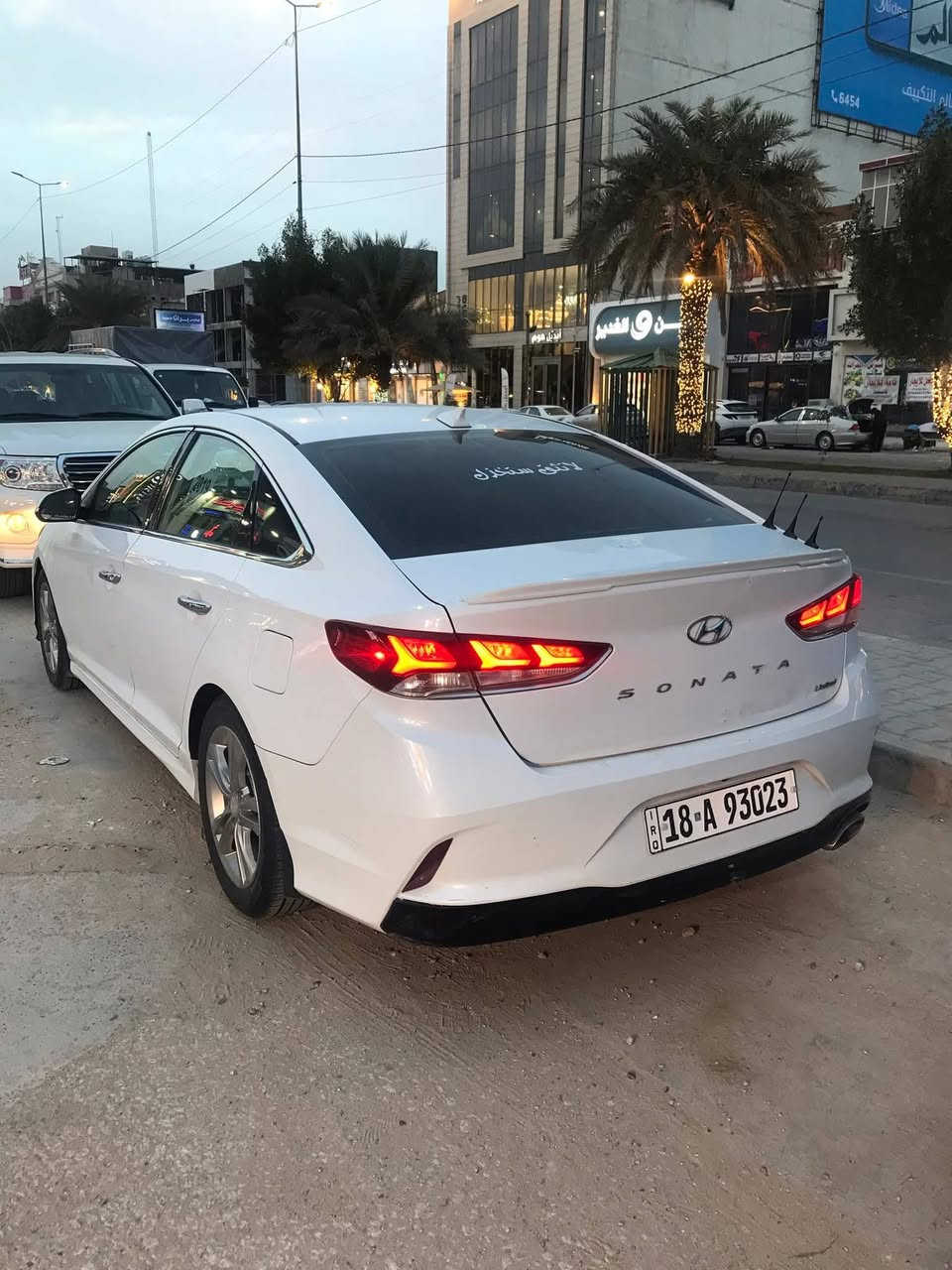 السلام عليكم
وين الي يدور نضيف خلي يتقدم سوناتا 2019 Lmetd 
فول للاخير شنو بالك مواصفات بيه حادثه جاملغ مبدل نص بنيد مصبوغ بس السعر 145 وبيه مجال للشراي اني بلخدمه 

***********
***********
