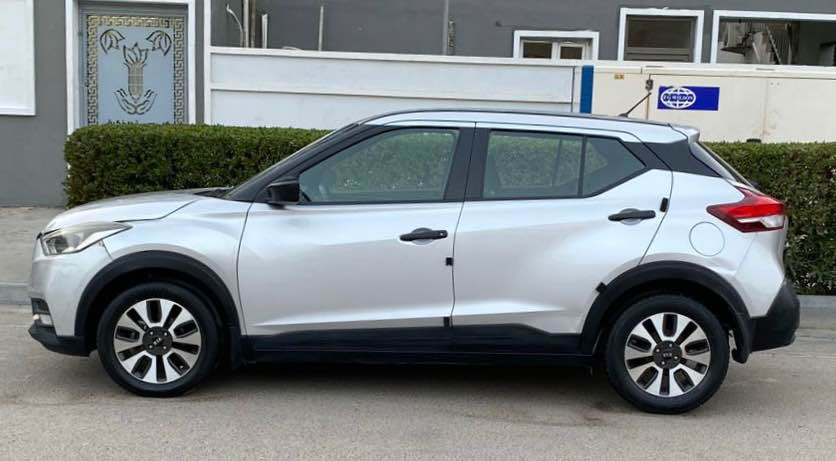 السلام عليكم نيسان كيكس موديل 2020,محرك 1600 بصمه تبريد ثلج تحكم استيرن حساسات كامره فول رقم بغداد انكليزي 
مكان السيارة بغداد العامرية 
السعر  105 وبيهة مجال بسيط 
***********
*********** بغداد, العراق
