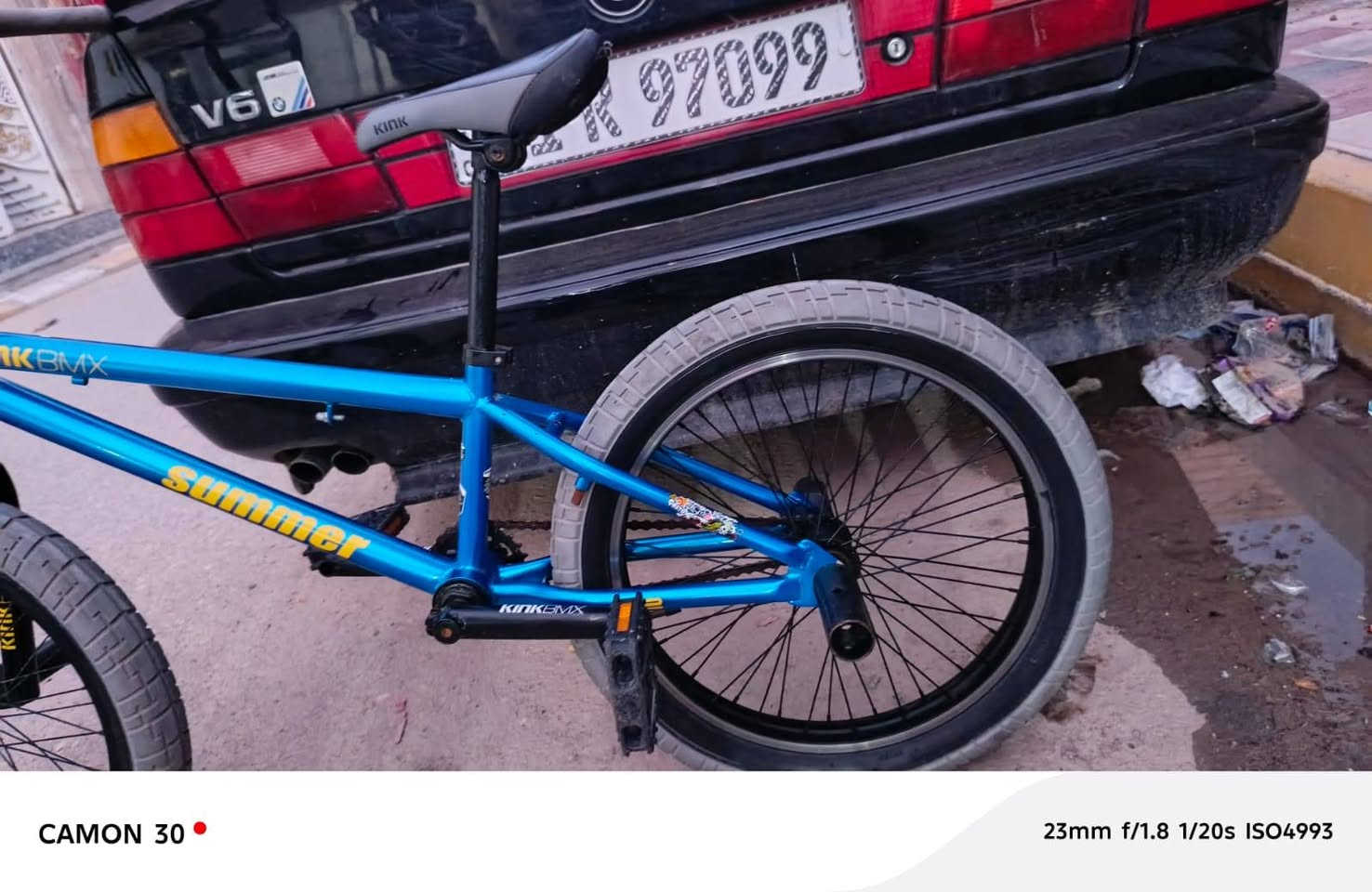 Bmx للبيع
بايسكل Bmx للبيع السعر 160 وبي مجال

المكان. الناصريه شارع عشرين قرب طاحونه الرحيق للراشي
للتواصل 0788238101


**إذا كنت صاحب هذا الإعلان وتريد حذفه لأي سبب، رجاءا أرسل رسالة إلى الدعم الفني**
