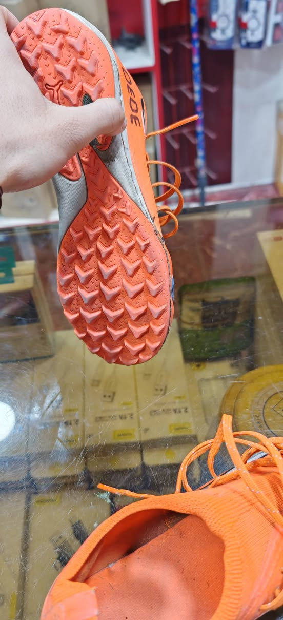 بوما نص عمر مخيط 
41 
15 الف دينار 
كربلاء حي الحر قرب مجمع ليمونه


**إذا كنت صاحب هذا الإعلان وتريد حذفه لأي سبب، رجاءا أرسل رسالة إلى الدعم الفني**