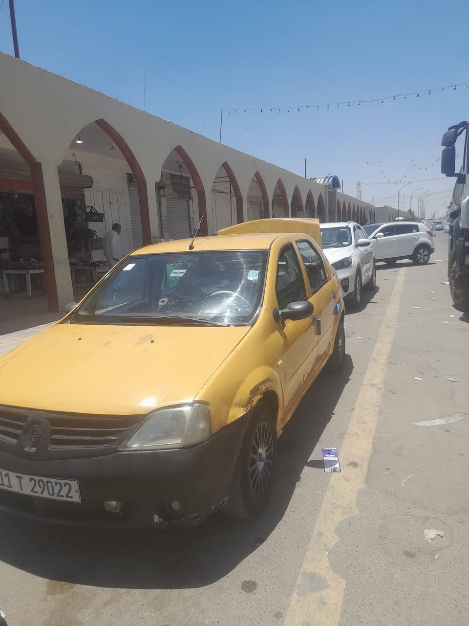 سلام عليكم رينو ٤ راكب كير محرك شرط تبريد عوزه راديتر وبطل شريتههن وماشادهن يعني عندي موجودات سنويه لل٢٧ بسمي مداور ثاني يوم حداديه جديده الكشره كدام عينك يرادله ترتيب السعر 30 وبيه مجال بسيط للتصال رقم *********** وتدلل
