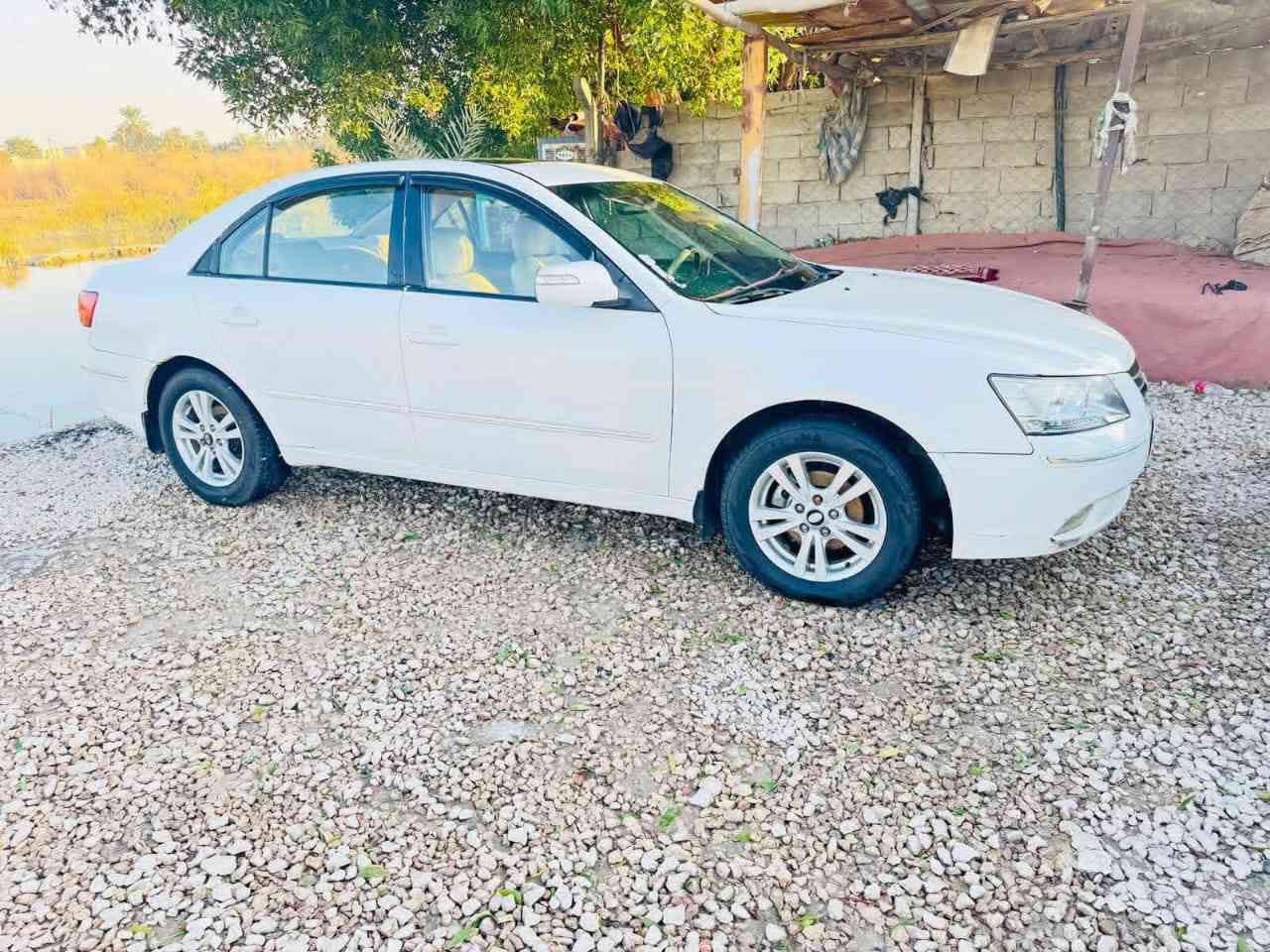 السلام عليكم سوناتا2010 خليجي محرك
2400 الدوش المرغوب فتحه و تحكم واشاير بالمري وبلاجكتور ولايت زنون وصدر جديد امامي خلفي تبريد ثلج وتدفئة سياره خير من الله ماتصرف ربع عليهه رقم اربيل وتحويل ثاني يوم
والسياره مذكور سانورهه مذكور بالمنشور باوع السونار وخابر
والسيارة اتكفلك من كصه وجفيه وكلبه. 
#واني مكلف بالنشر    ( السعر 100 وبيهه مجال قليل حك الجيه)

الرقم /*********** متواجد رصيد واتساب

الرقم/*********** متواجد رصيد واتساب
