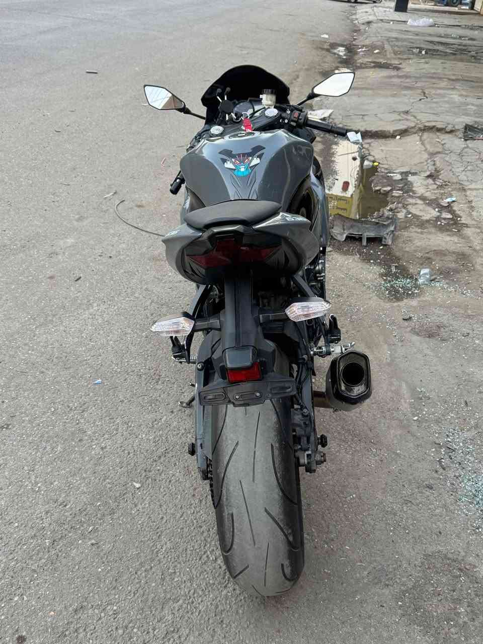 كاوسكي 2019 الدراجه بل جيس بعدهي بلادي مانقصه شي  بيع فقط مكاني بغداد اليرموك. السعر (58 )وبيها مجال  رقم صاحب الدراجه *********** فقط مكاتبه بدون رقم
