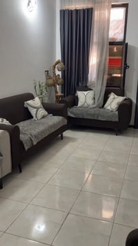 كنب للبيع بسعر مناسب جدا للتواصل واتساب 07722733336