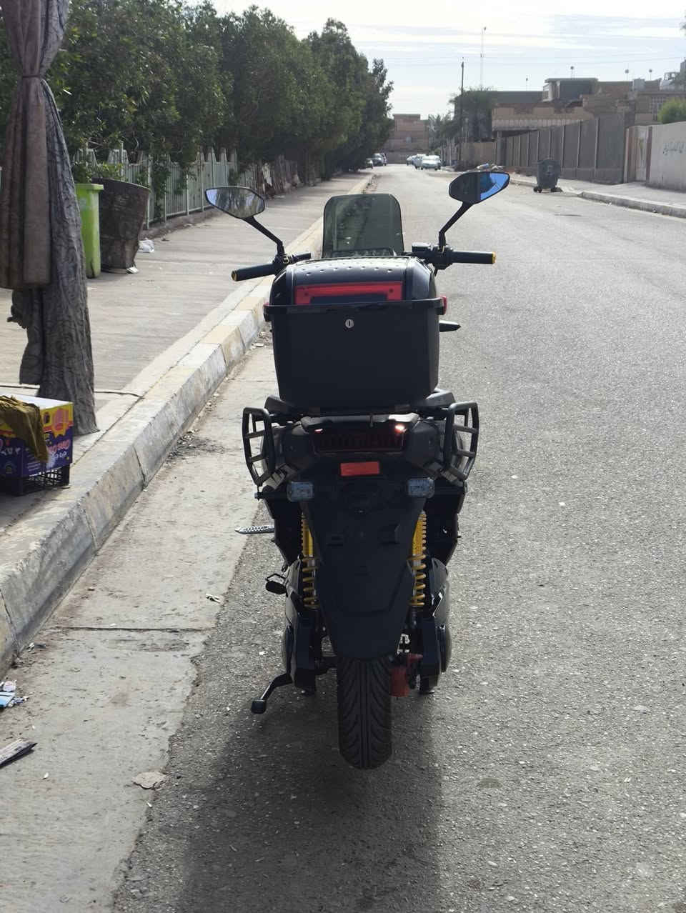 اباجي البيع صالي اسبوع من طلعته من الجمعيه والوصل مجود عندي والسعر مليون 200 ورقم تلفوني مابي واتساب ***********
