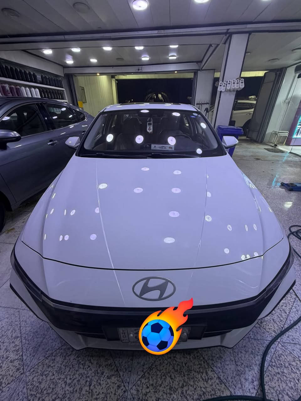 السلام عليكم
للبيع النترا 2024 
رقم اربيل دولي ب اسم شركه تريد تحويل تريد وكاله
فول مواصفات
صندوق ذكي
اوتو هولد
هاند بريك بصمه
لد نهاري
مري شفط + اشاره
كروس سرعه
فتحه
مخرج شحن تايب سي
تبريد قطعتين
تحكم ستيرن
حساسات اماميه وخلفيه
بصمه تشغيل 
السياره بيهة كص الجاملغ الخلفي شغله شبر 
مكاني الدورة
للاستفسار (***********)
السعر(135) وبيهة مجال
