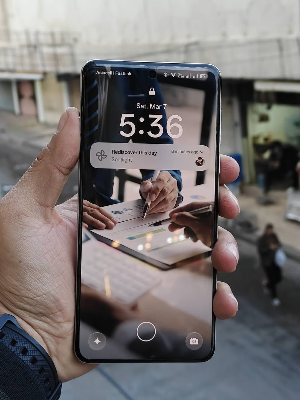 Oppo find x8 pro
پاشای کامێرا
رەنگی سپی 
گلۆباڵی فەرمی 
رام 16 
هارد 512
کامل اشیا 
سلێمانی 
تێبینی تەنها شوشەی سەر کامێرای دواوە یەک درزی بچوکی هەیە کاریگەری نیە لەسەر کامێرای 
باتری 99 بێ وێنە


**إذا كنت صاحب هذا الإعلان وتريد حذفه لأي سبب، رجاءا أرسل رسالة إلى الدعم الفني**