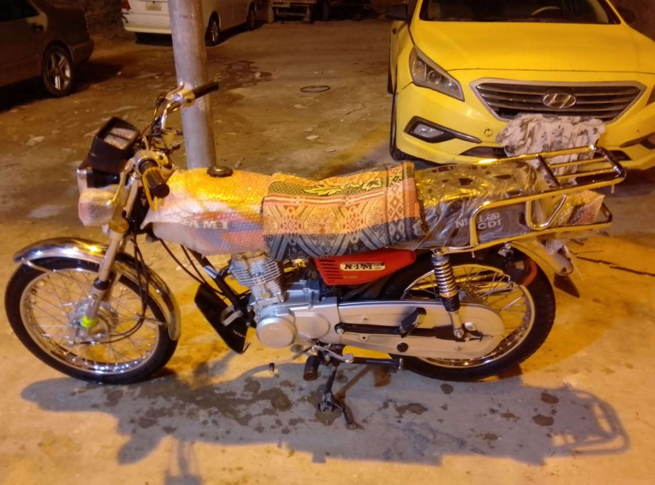 سلام عليكم دراجه البيع نامه موديل 26 اوراق سكنر دراجه نضيفه شوفت عينك السعر 650 وبيهة مجال قليل حك جيه هاذه رقمي بي وتساب ***********يراسلني خاص 💓
