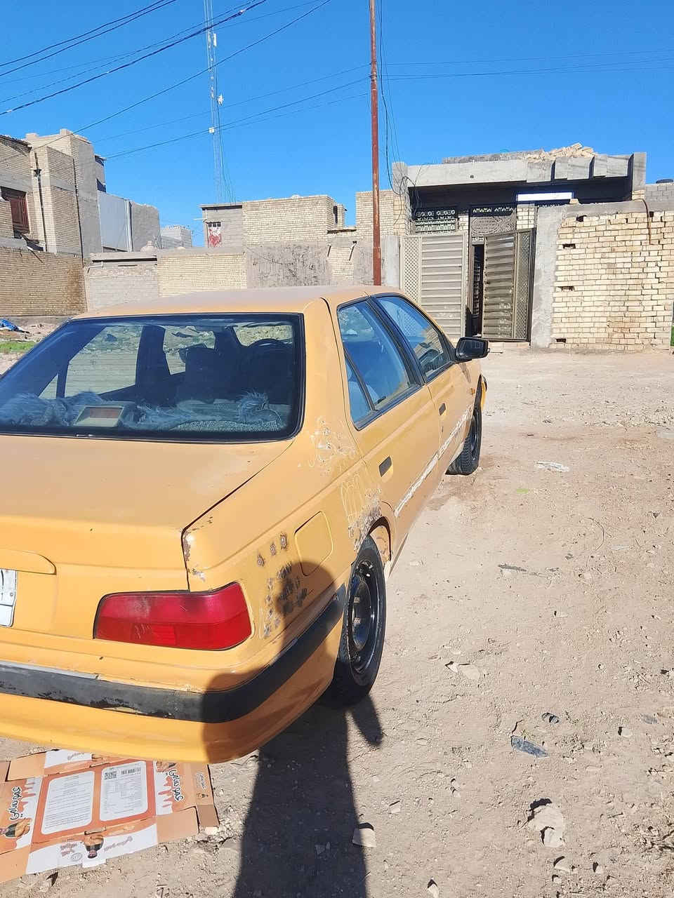السلام عليكم بيجو 2010 سياره نظيفه جير مكينه صدر امامي خلفي جديد سياره معمره وجاهزه هيئه مصفره مكان بغداد حي البتول ***********

