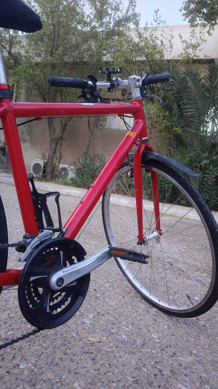 السلام عليكم اخوان بايسكل c700 حجم 28
ياباني اصلي حاويه سستم شيمانو 
لشة عاليه المعدن المنيوم كلش خفيف
البايسكل ما بيه اي نقص وجاهز 
السعر 130 
المكان البلديات


**إذا كنت صاحب هذا الإعلان وتريد حذفه لأي سبب، رجاءا أرسل رسالة إلى الدعم الفني**