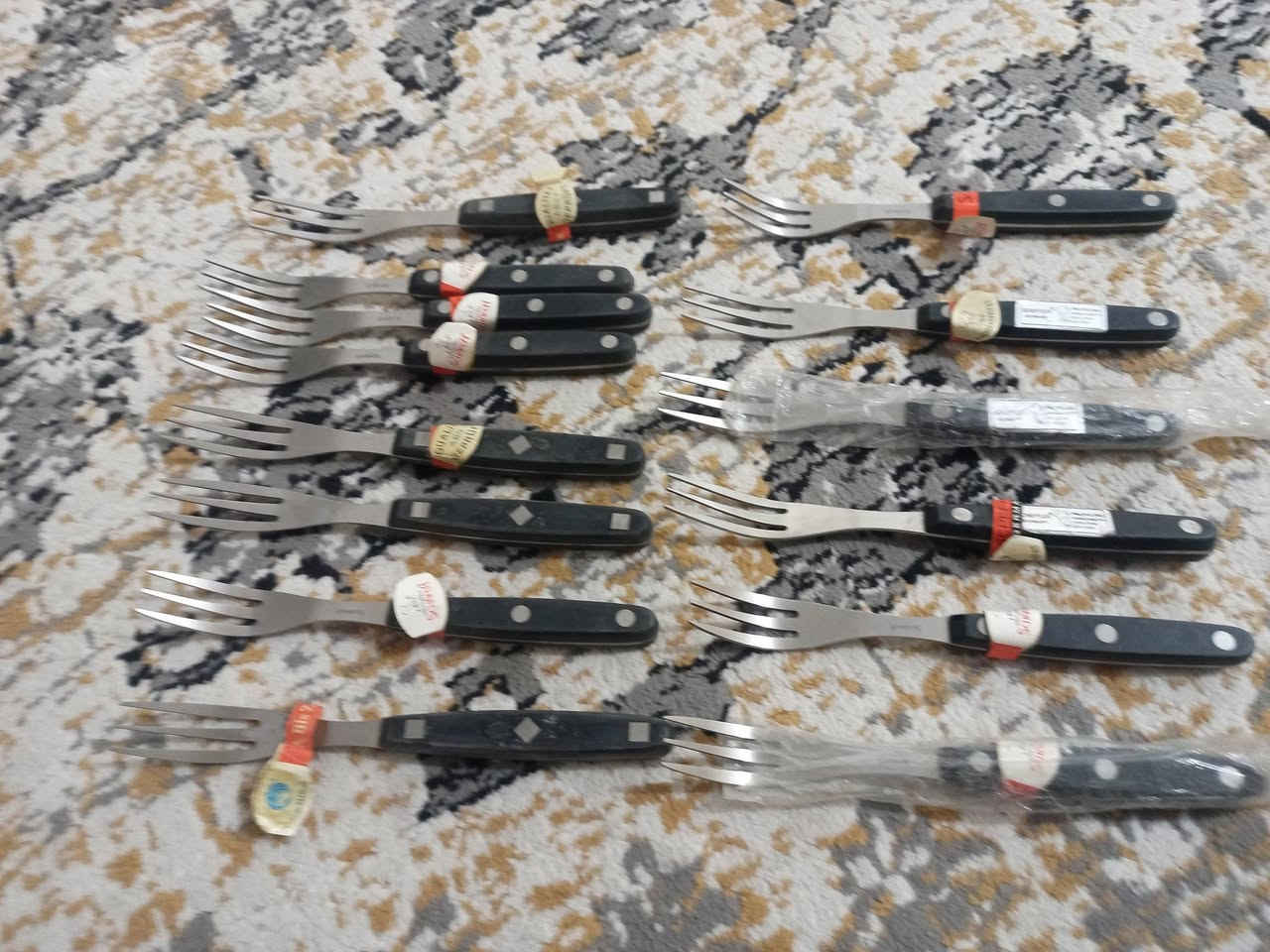 للبيع اصلي سعر القطعة ٤. الف


**إذا كنت صاحب هذا الإعلان وتريد حذفه لأي سبب، رجاءا أرسل رسالة إلى الدعم الفني**