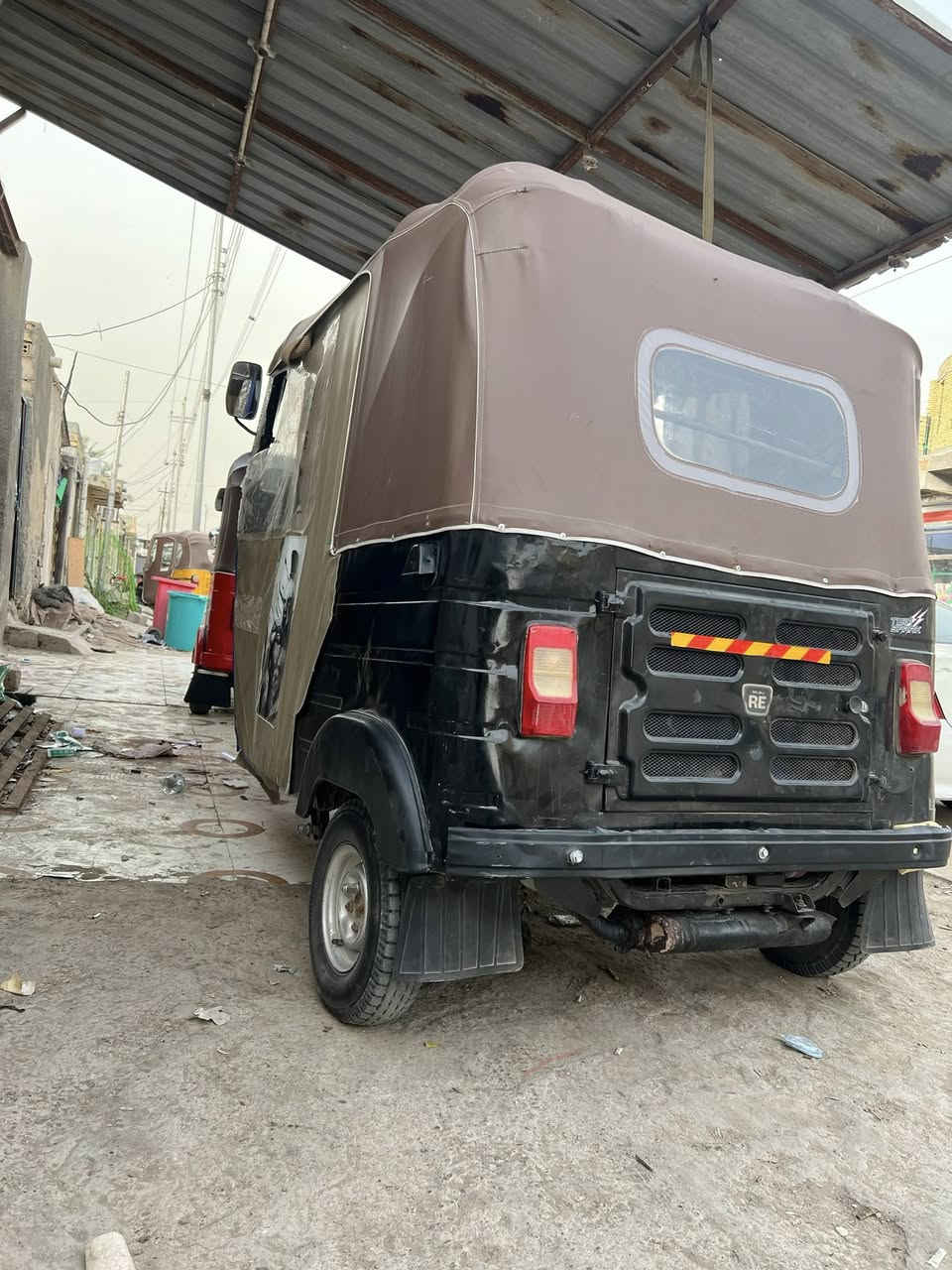 السلام عليكم
للبيع مديل 20 جاهزه من كلشي احله من الصوره 

(اوراق اوراق اوراق) اصولي  اتكفل باصولياتهاا 

مكانها ناصريه الفضليه  (مكلف بلنشر ) السعر يم راعيها 

رقم راعيها(***********)
