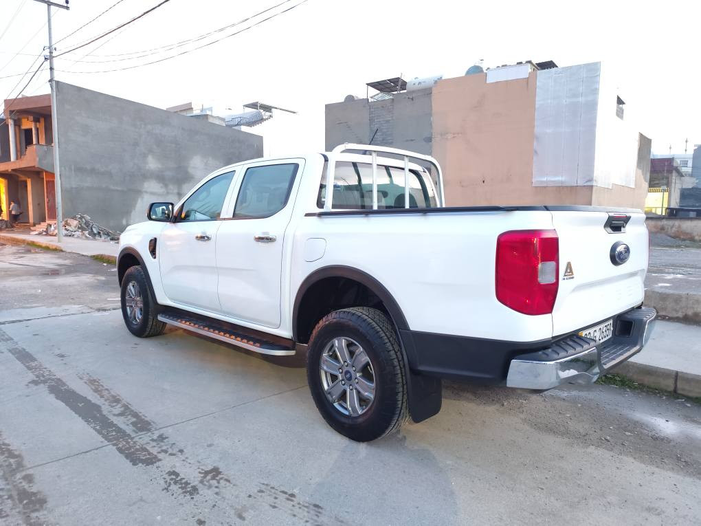 فۆرد ڕەنجەر  2023 خلیجی XLT
 سفری شەریکەی قاسد -
 ظەمانی شەریکە ماوە
تەنها 29 هەزار ڕۆشتووە زەمانی ڕۆن گۆرینی فری ماوە
سەيارەكە هیچی پێوە نیە (بێ تەعدیل- بێ بۆیاخ )
مواسەفات گێر ئۆتۆماتیک - برێک ئۆتۆو کارەبای
- ترافیک -گێچ ئەلکترۆنی - شاشە گەورە (تێسلا) -
 کار پلەی- ڤۆلێوۆمی سوکان -

 

 تحدید سورعە - قوفڵی ئەکسلی دواوە-
 دەبڵ گێر واتە( گێڕی سپۆرتیشی هەیە ) 
- بەرزو نزمی لایت - زۆر مواسەفاتی تر ..
- 
ژمارەی خاوەن سەیارە *********** رانية, السليمانية
