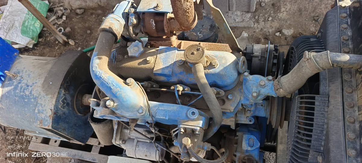 للبيع
مولد افيكو ٤سلندر سوبر راس توليد ٥٠كيفي ثري فيز 
المكان واسط قضاء العزيزيه
السعر ٣٠ ورقه 

للاستفسار ***********

***********
