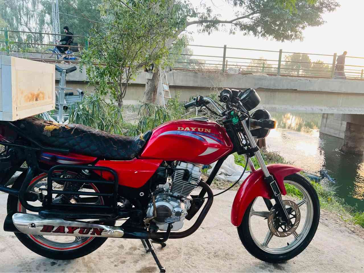 دراجه دايون عظم اوراق كامله كهربائيات كامله سلف تشتغل مابيه تبخير  السعر 500 وبيها مجال مكاني حله الهاشميه *********** حلة, بابل
