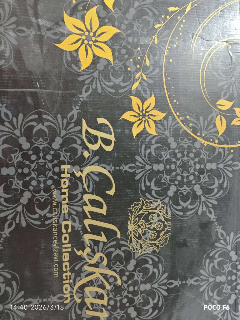 فرشة عرس لونها اوف ويات مستخدمه مرة وحده فقط مابيها اي ضرر بعدهي بالكارتونه سعرها 40 قفل النجف, العراق


**إذا كنت صاحب هذا الإعلان وتريد حذفه لأي سبب، رجاءا أرسل رسالة إلى الدعم الفني**