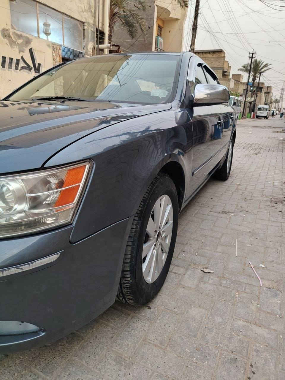 سلام عليكم سوناتا موديل 2009 امريكي حادث جاملغ الايمن بدون شاصي نفسة مصبوغ وباقي سيارة كفالة عامة مكينة 2400 دوش تبريد شغال تخم تاير رقم ديالى انكليزي العنوان بغداد رقم ***********

