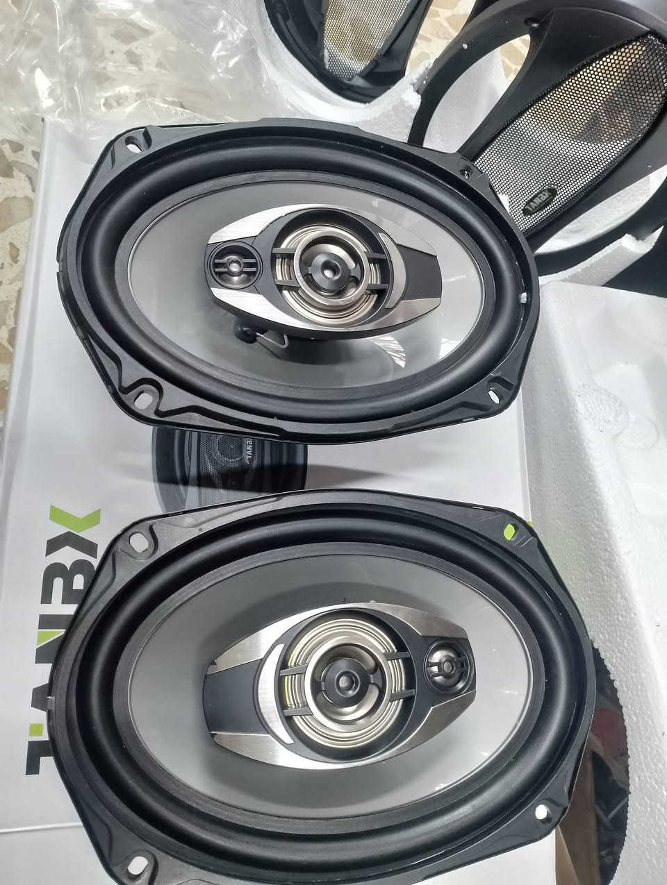 سماعات TANBX
      
حجم سماعة  6×9 بيضوي                          

       سعر زوج 35 الف 

توصيل كل المحافظات
***********
***********
