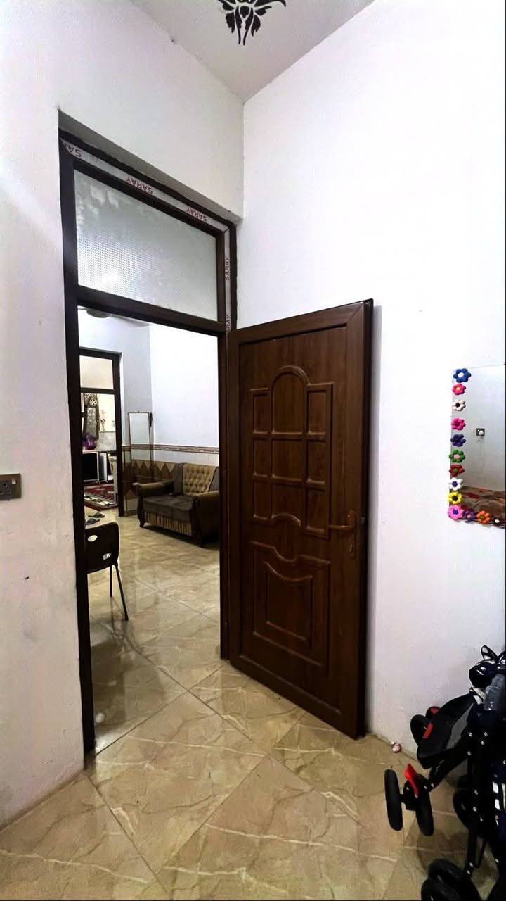 المساحة  200 متر 
4 غرف نوم  استقبال وصالة ومطبخ /  طابقين /  زراعي سند 25 - بعقوبة -  نهاية(ام الكرفس)  قريب لفلكة الامين

#سعر مناسب بتعليقات


**إذا كنت صاحب هذا الإعلان وتريد حذفه لأي سبب، رجاءا أرسل رسالة إلى الدعم الفني**