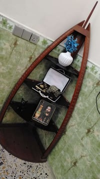 رف زاويه للبيع  تركي مستخدم خشب زان اصلي  اربع طوابق جام اسود سعر 150ا...