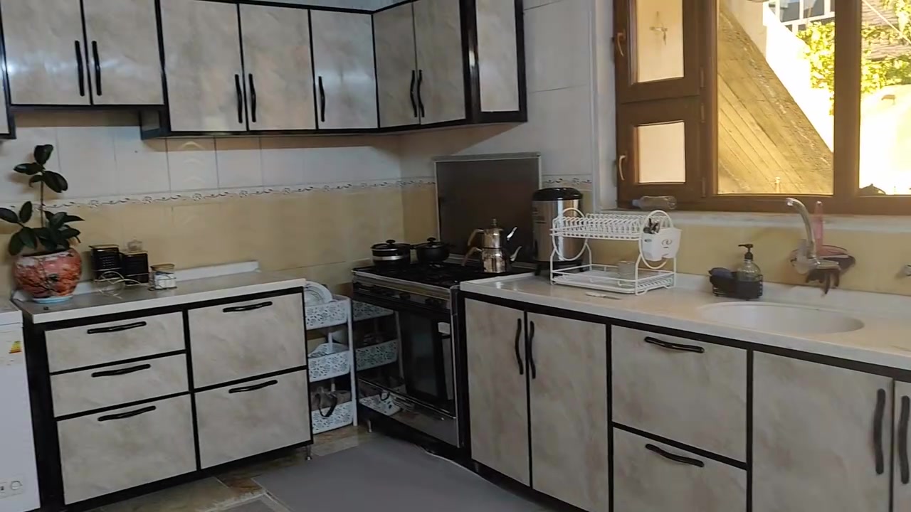 بو فروشتن***********
