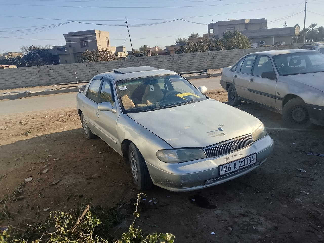 السلام عليكم للبيع كيه كريدوس موديل 95 محرك وكير شرط صدر جديد تايرات نص باتري جديد رقم انكليزي سنويه ل30 الكشر شوف العين  الاتصال على الرقم ***********السعر 35 وبيها مجال مكان صلاح الدين تكريت العلم
