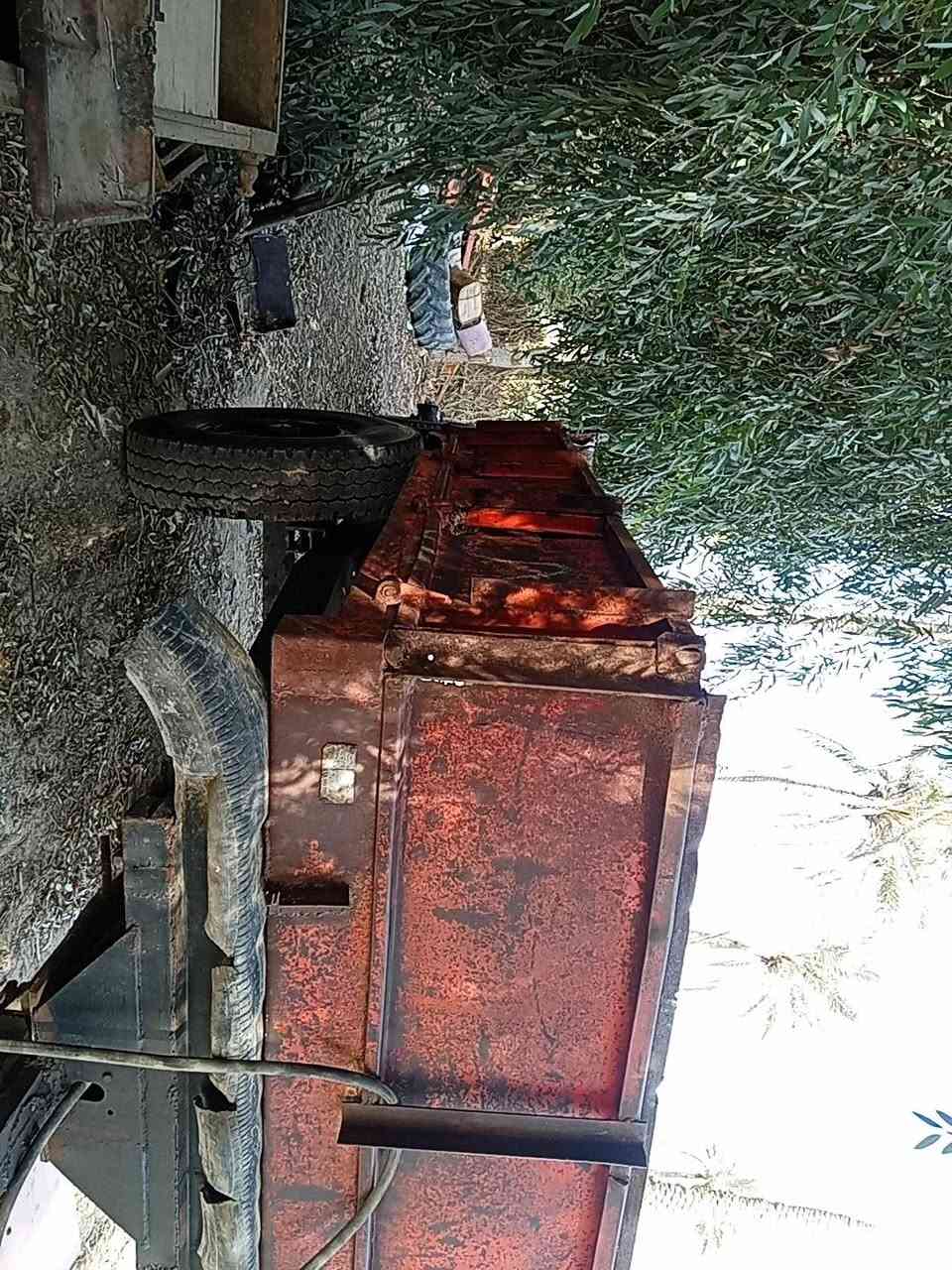 السلام عليكم للبيع عربانه اسكندريه نضيفه كلش جاهزه العنوان نجف مشخاب  السعر 1100 وبيه مجال    ***********
