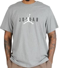 جوردن • مقاس XXL • أصلي مستخدم