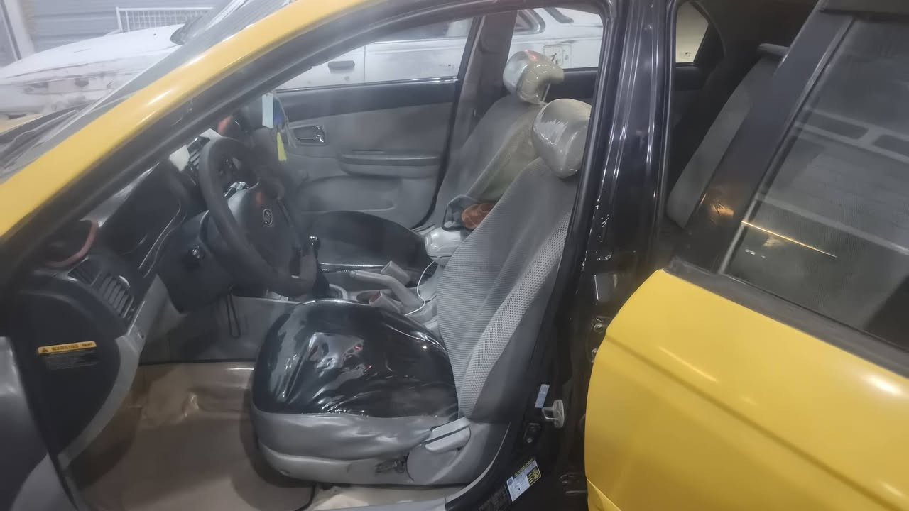 سبكترا ٢٠٠٨
مكينه كير عادي تبريد تدفى كهربائيت تخم تاير جديد حداديه كله جديد السعر ٥٥ للاستفسار ***********مكانهه واسط صويره  السياره كير عادي كير
