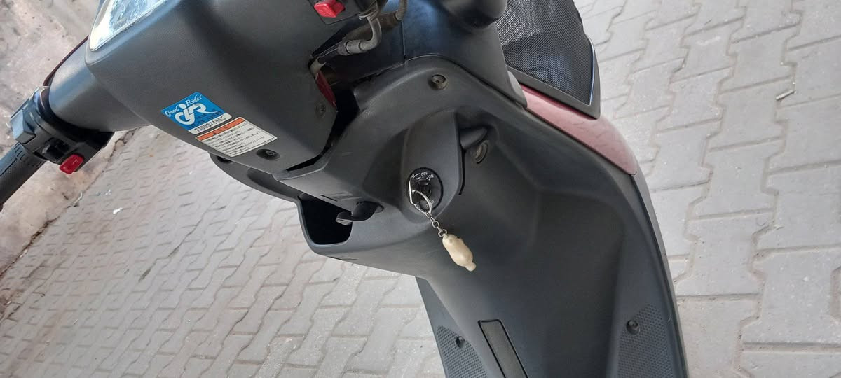 سلام عليكم دراجه منغولي حاويه وصل معرض موجود مديل 2007 دراجه كلها بلاديه وكلها شغاله مكفوله من جميع النواحي والنظافه موضحه بعدها بحاله المعرض هاتف ***********
