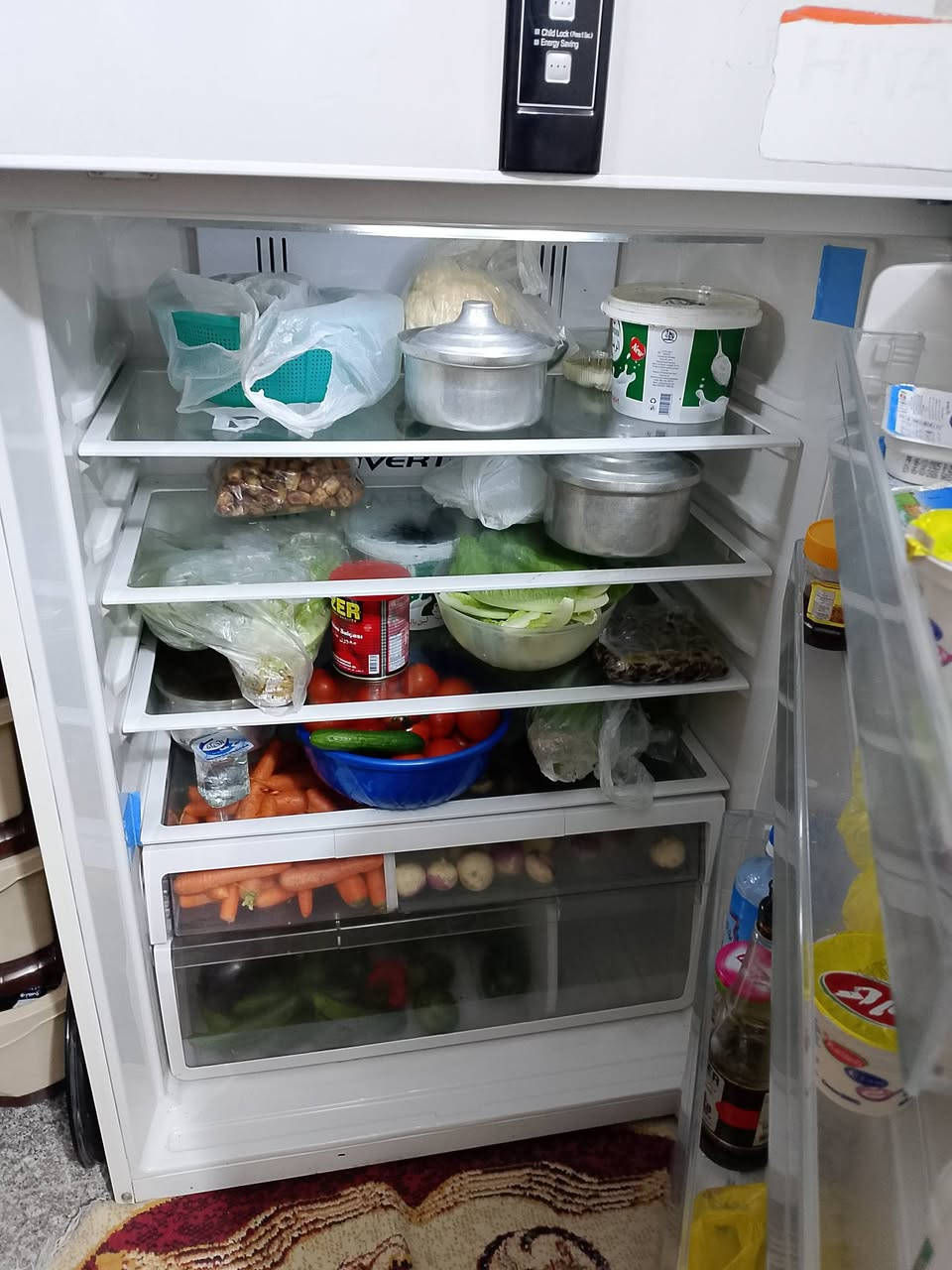 ثلاجة هيتاشي 32 قدم نظيفة جدا مداخلة اي تصليح نظام بخاخ وليس تجميد السعر 450 الف للاستفسار الاتصال *********** 
العنوان/ بغداد حي الاعلام
