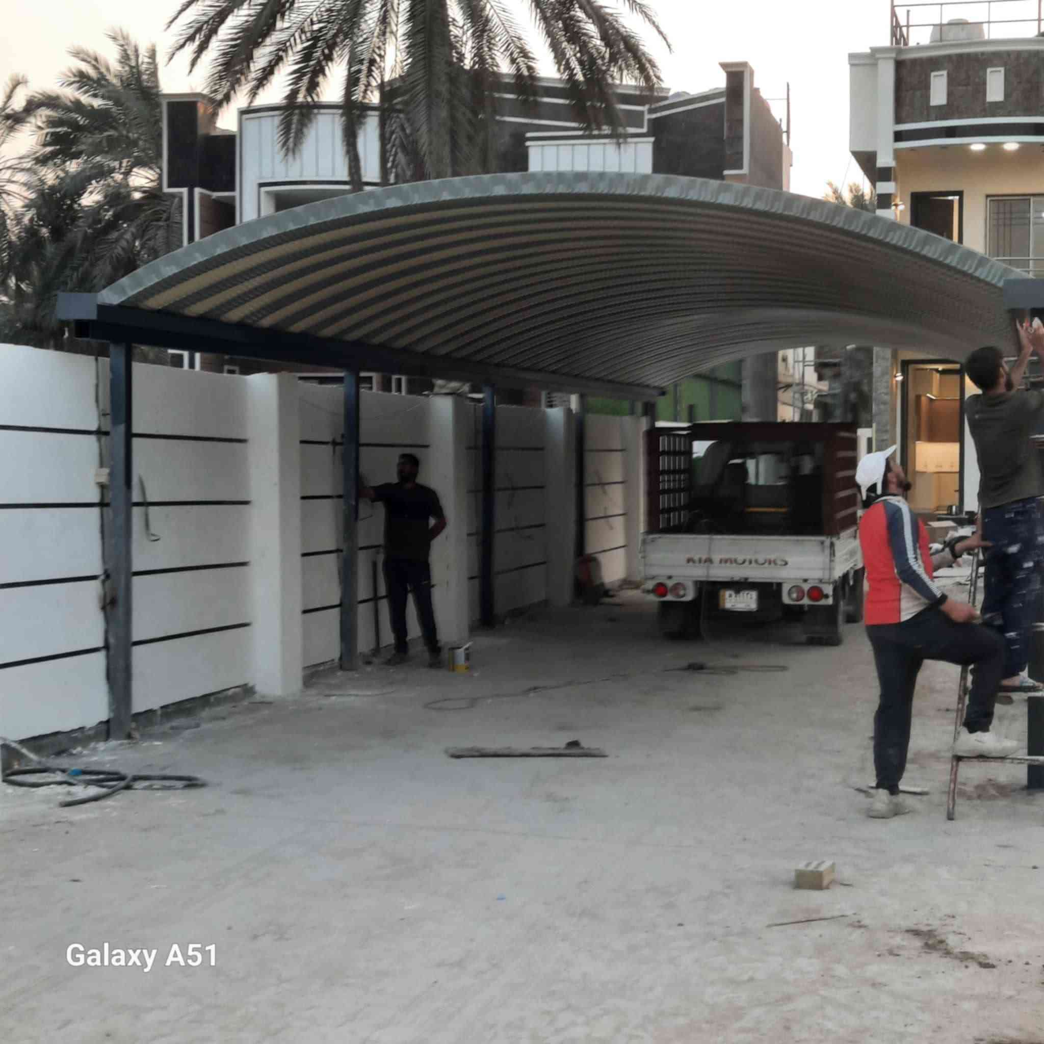 سلام عليكم حداد متنقل كادر متكامل نشتغل علا لمتر وتشتغل يضن مكطوعه شغل درجه ولا وهذه نجاز بصط من عملائنا نشتغل في جميع مناطق بغداد ‏‪/***********‬‏/***********
