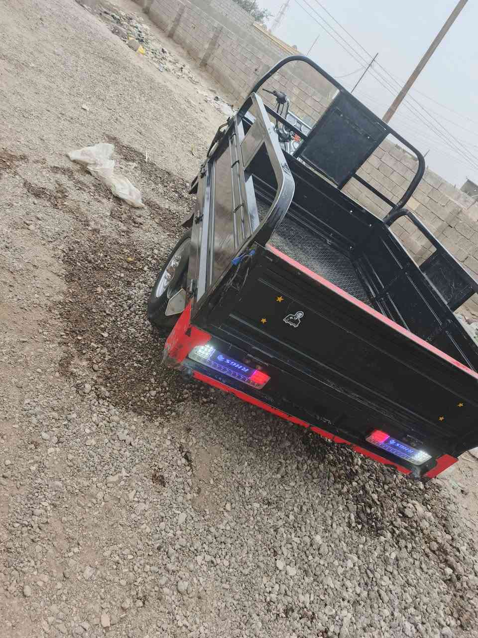 السلام عليكم ستوتة لل بيع موديل واحد وعشرين رقم وسنوية مكفولة شاصي وركبة ومكينة مكاني دوانية سنية ***********شراي اتصل..
