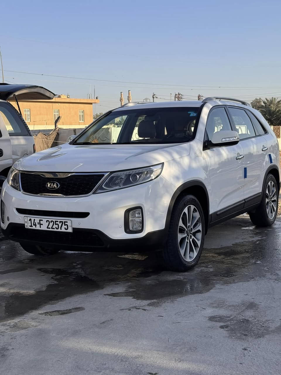 سورنتو 2015 
خليجي 
مشروع وطني 
السياره فول موصفات عدا البنروما 
حساسات 
رادرات
تحكم ستيرن 
بصمه
اشاير مري
وبعد بيها هواي مواصفات
السياره مامشيه 150 كيلو
4 سلندر 

السياره بيها قطعه وحده صبغ بس الباب 

تريد وكاله تريد تحويل

السعر  : 155$ 

***********

***********
