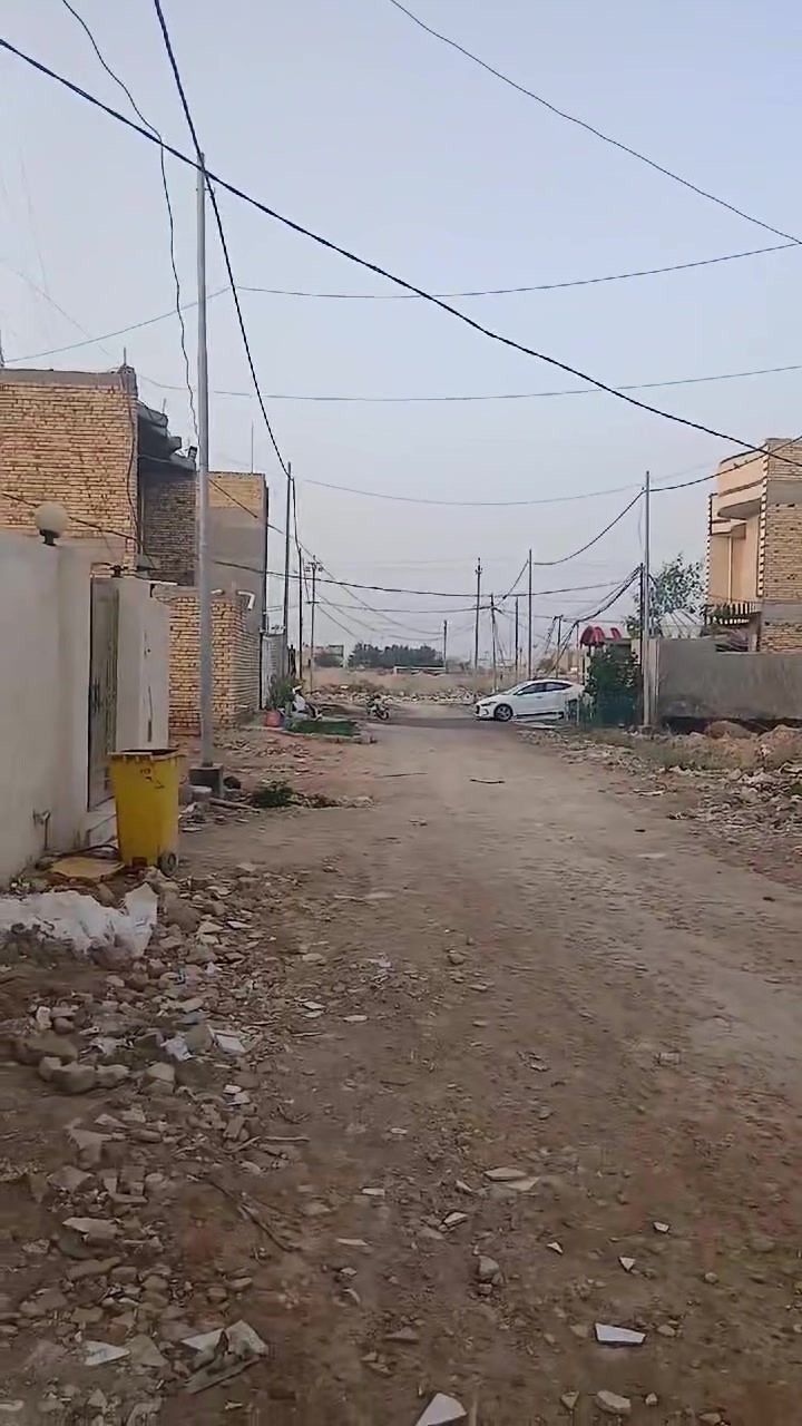 مشتمل للبيع السفحه الثانيه طابق ونص قريب على شارع الدجيلي بل بدايه ثامن مشتمل اتصال ***********
