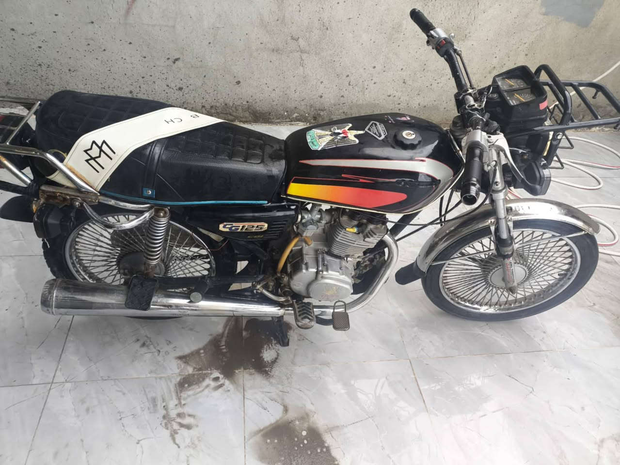 ماطور ايراني محرك شرط الفحص نضافة كدام العين موديل 2020 السعر خاص


**إذا كنت صاحب هذا الإعلان وتريد حذفه لأي سبب، رجاءا أرسل رسالة إلى الدعم الفني**