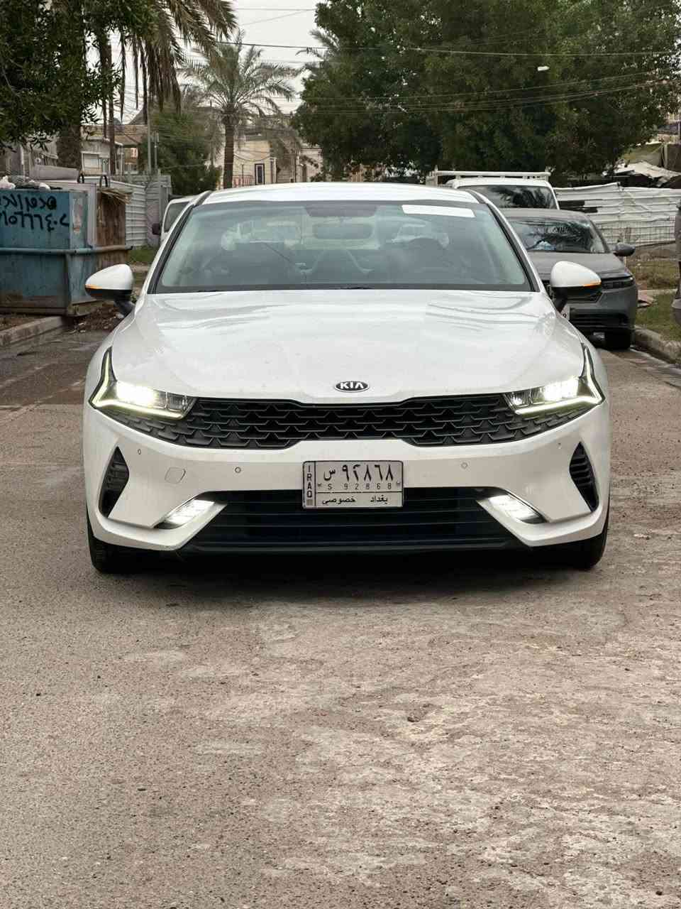 موديل ٢١ باسمي باقي سنتين وتصير حره سياره استلام شركة. بيه شبرين صبغ بالدعاميه الاماميه واقل الشبر بالجاملغ الايمن اثر طخه مكينه ٢٠٠٠ دوش خليجي العنوان بغداد غير متواجد ع فيس للاستفسار الاتصال على الارقام التالية. 

***********
***********
