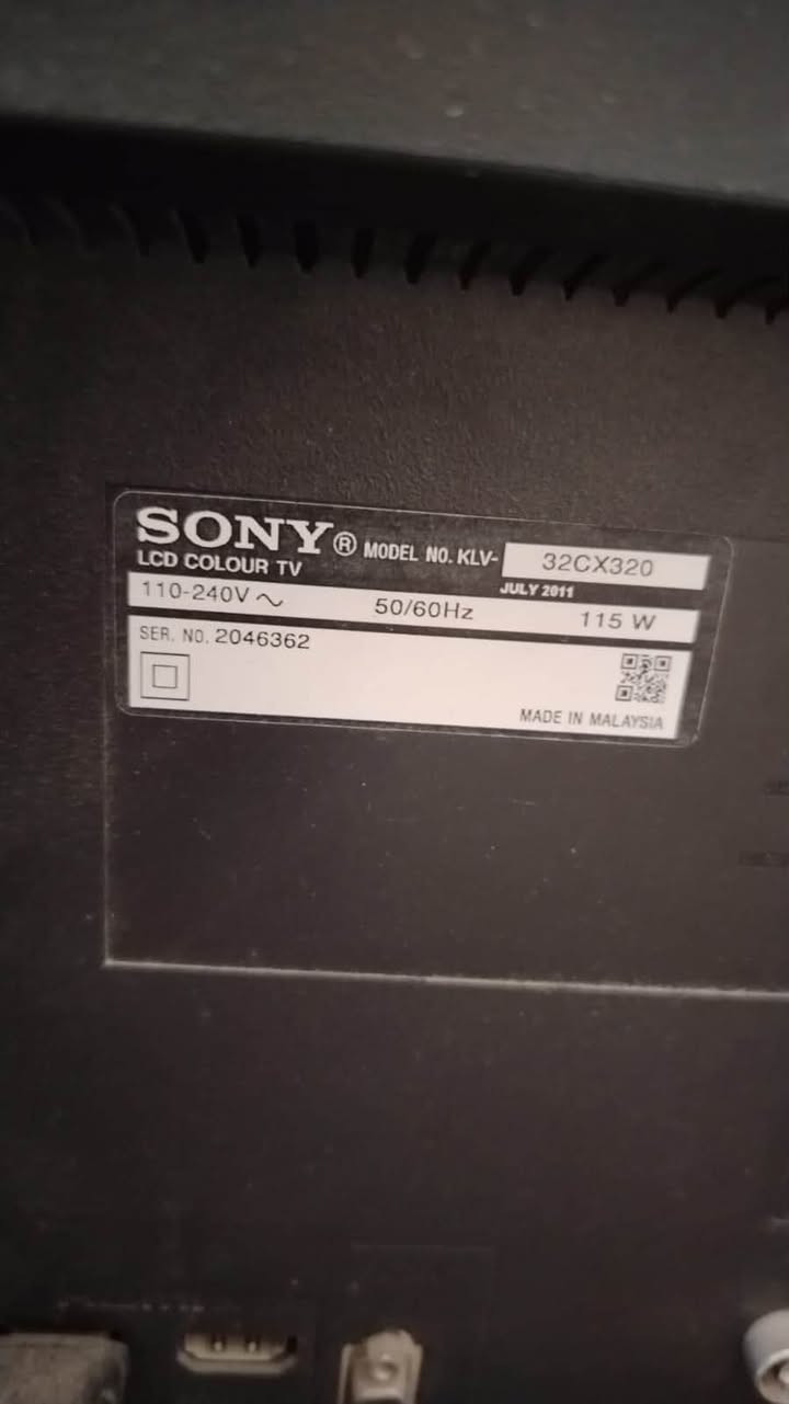 السلام عليكم 

شاشه Sony BRAVIA LCD  ٣٢ بوصه 

مستخدم شي قليل وحيل نظيف للامانه بس نقص ريمونت

مواصفاته :

الصوره HD 720p

نظام صوت محيطي (Dolby Digital) و مخرج سماعة رأس

منافذ HDMI: عدد 2 (خلفي) لربط أجهزة الريسيفر أو الألعاب

منفذ USB 2.0: عدد 1 (جانبي) 

مدخل كمبيوتر (D-Sub) مع مدخل صوت لتشغيل التلفزيون كشاشة حاسوب


**إذا كنت صاحب هذا الإعلان وتريد حذفه لأي سبب، رجاءا أرسل رسالة إلى الدعم الفني**
